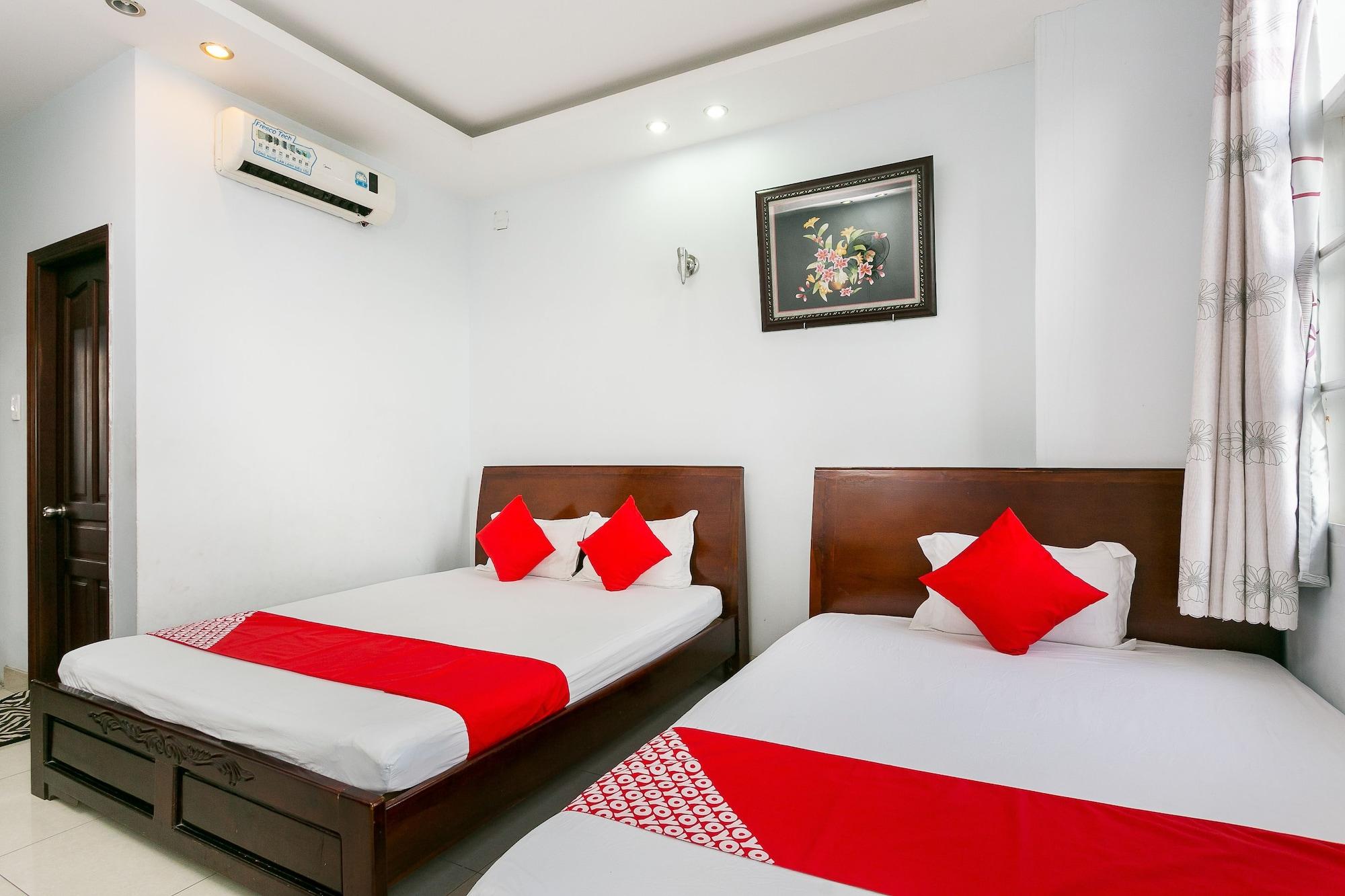 Oyo 130 Tuan Long Hotel Ho Chi Minh City Bagian luar foto