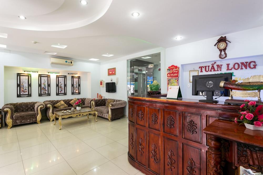 Oyo 130 Tuan Long Hotel Ho Chi Minh City Bagian luar foto