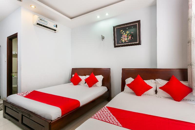 Oyo 130 Tuan Long Hotel Ho Chi Minh City Bagian luar foto
